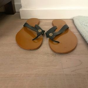 Tory Burch Black Leather Flip Flops size 8.5